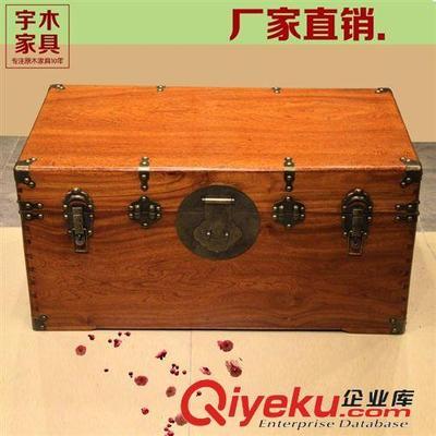 厂家直销特价老樟木箱 实木混批 明清古典中式家具 独板典藏防虫图片|厂家直销特价老樟木箱 实木混批 明清古典中式家具 独板典藏防虫产品图片由佛山市顺德区乐从镇宇木家具店公司生产提供-