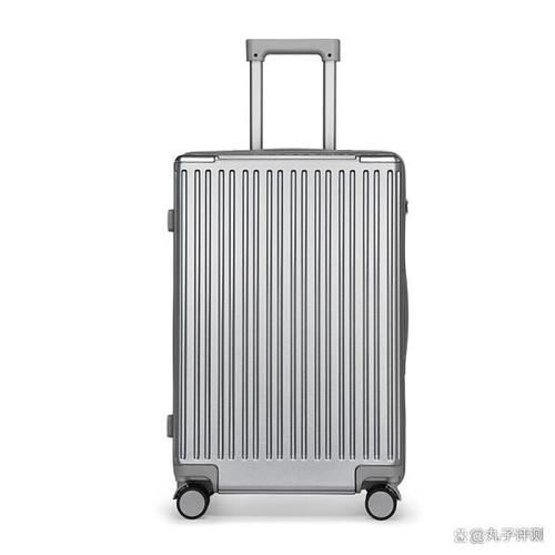 soo的产品价格从159到269之间,而大嘴猴的价格
