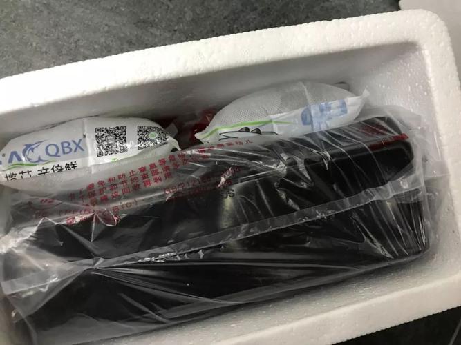 产品装入包装箱内,必须摆放整齐,尽可能固定好,防止运输过程中颠簸